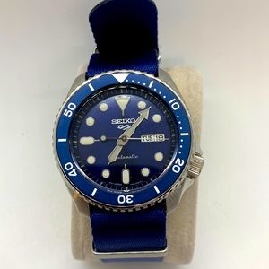 Seiko Men’s Watch Model CALIBER 4R36-07G0